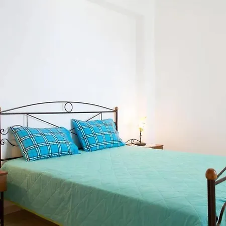 Otel Corali Piso Livadi