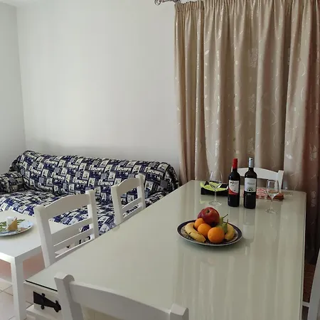 Hotell Corali 2*