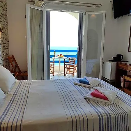 Otel Corali Piso Livadi