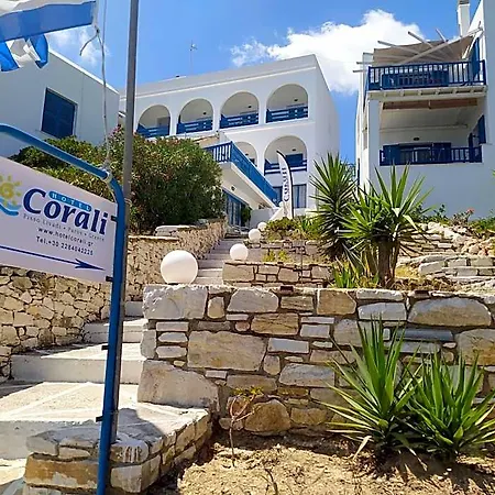 Hotel Corali 2*