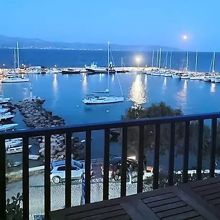 Corali Otel Piso Livadi