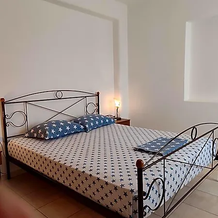 Corali 2* Piso Livadi